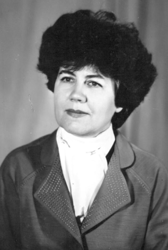Чашечнікова Лариса Гнатівна